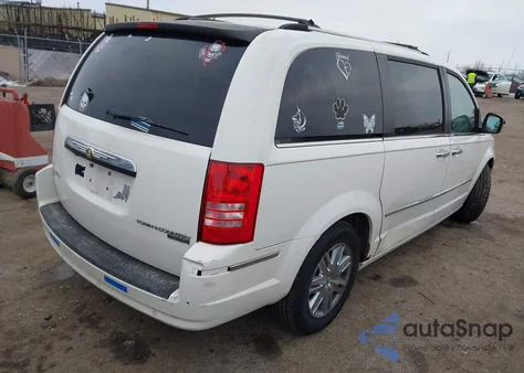 2010 Chrysler Town & Country New Limited из США, поврежденный, VIN 2A4RR7DX1AR369982